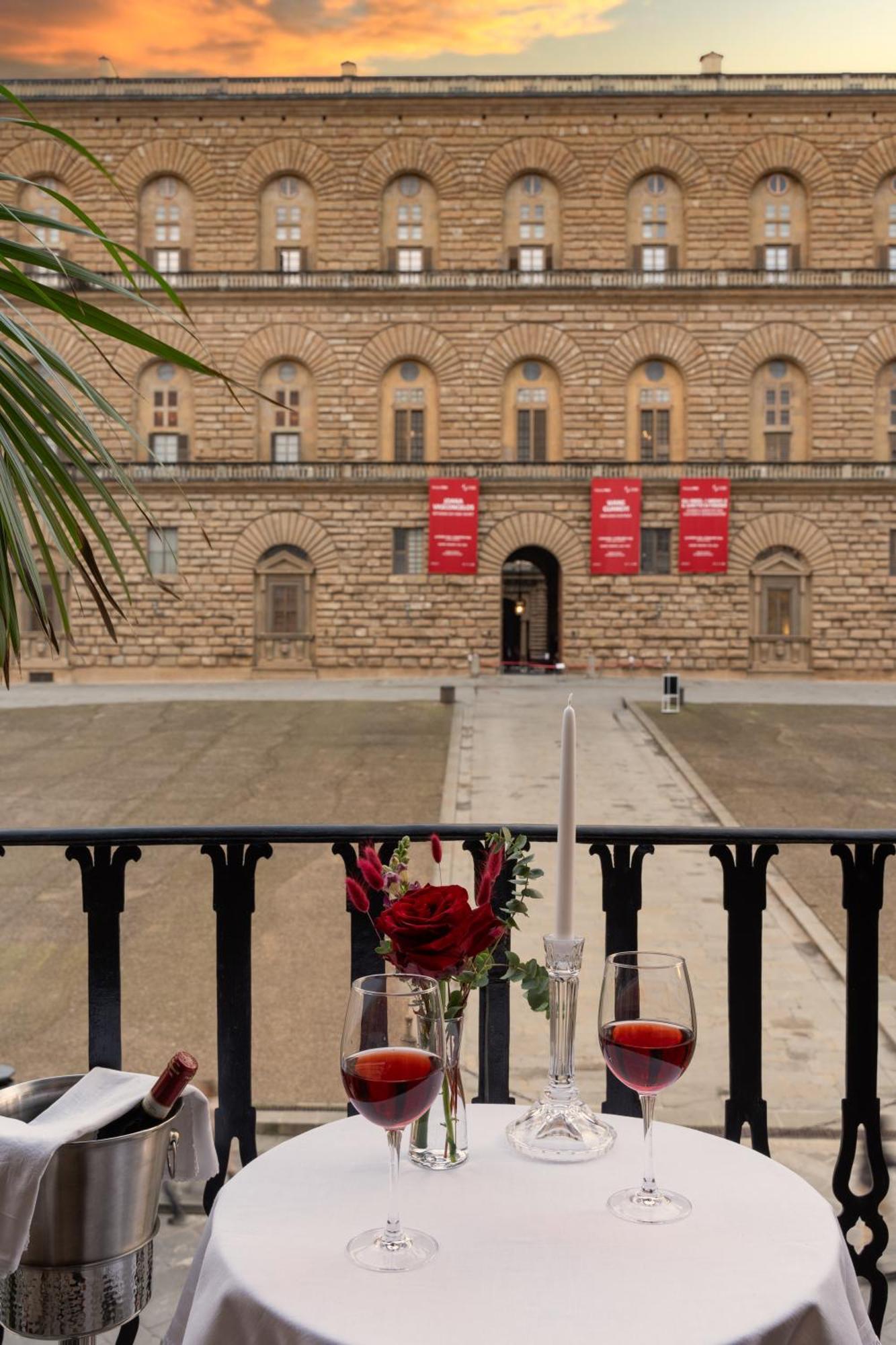 Piazza Pitti Palace - Residenza D'Epoca Bed & Breakfast Floransa Dış mekan fotoğraf