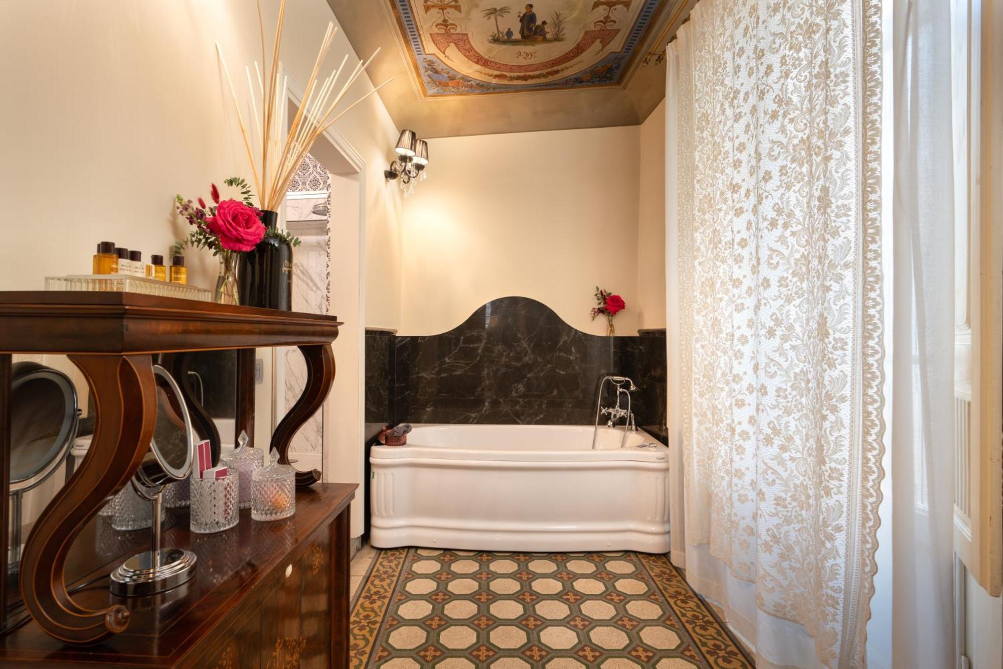 Piazza Pitti Palace - Residenza D'Epoca Bed & Breakfast Floransa Dış mekan fotoğraf