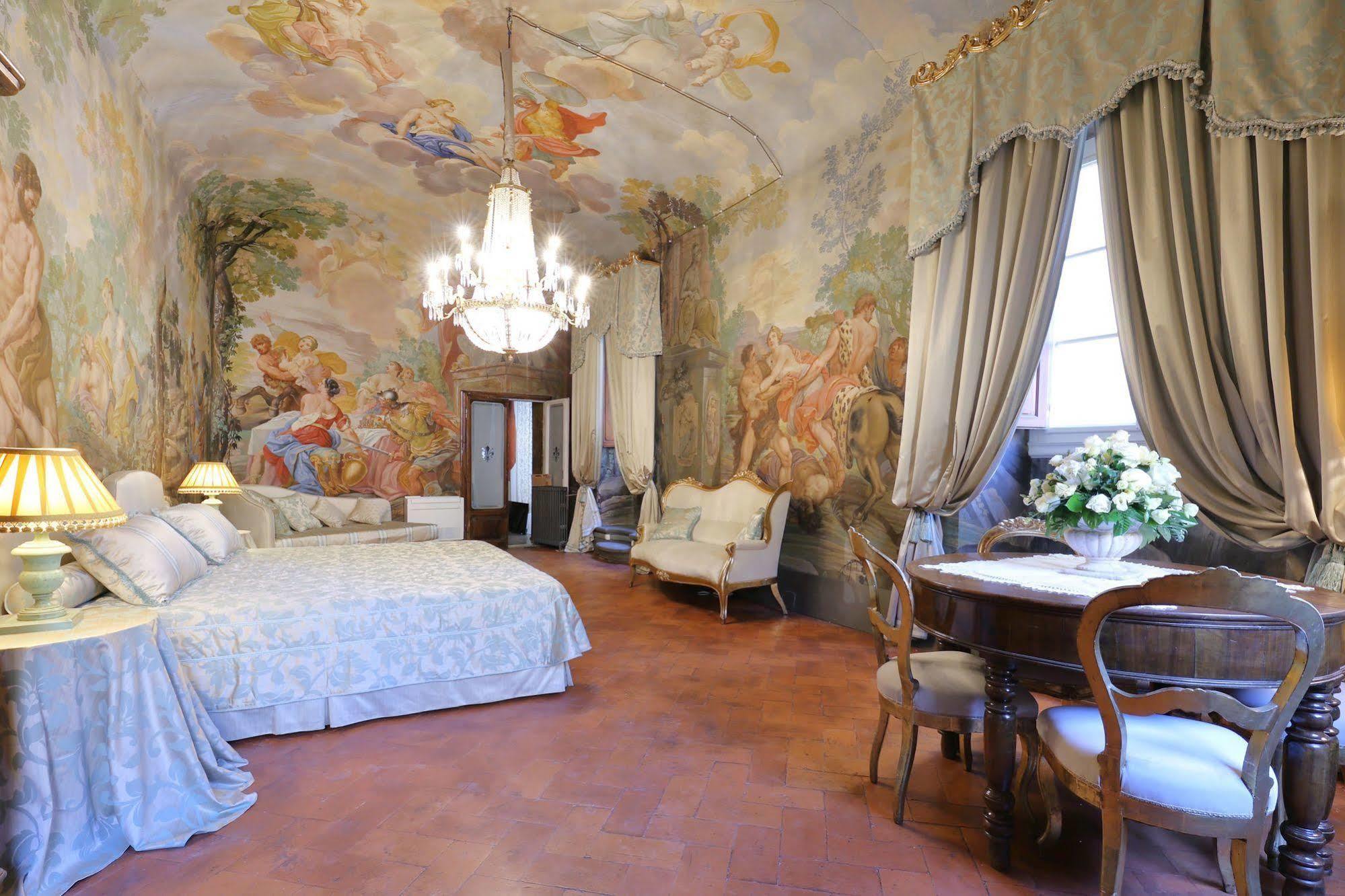 Piazza Pitti Palace - Residenza D'Epoca Bed & Breakfast Floransa Dış mekan fotoğraf